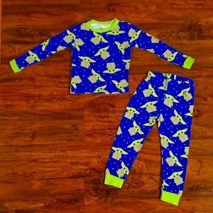 Star Wars Baby Yoda 2-Piece Pajamas 5T